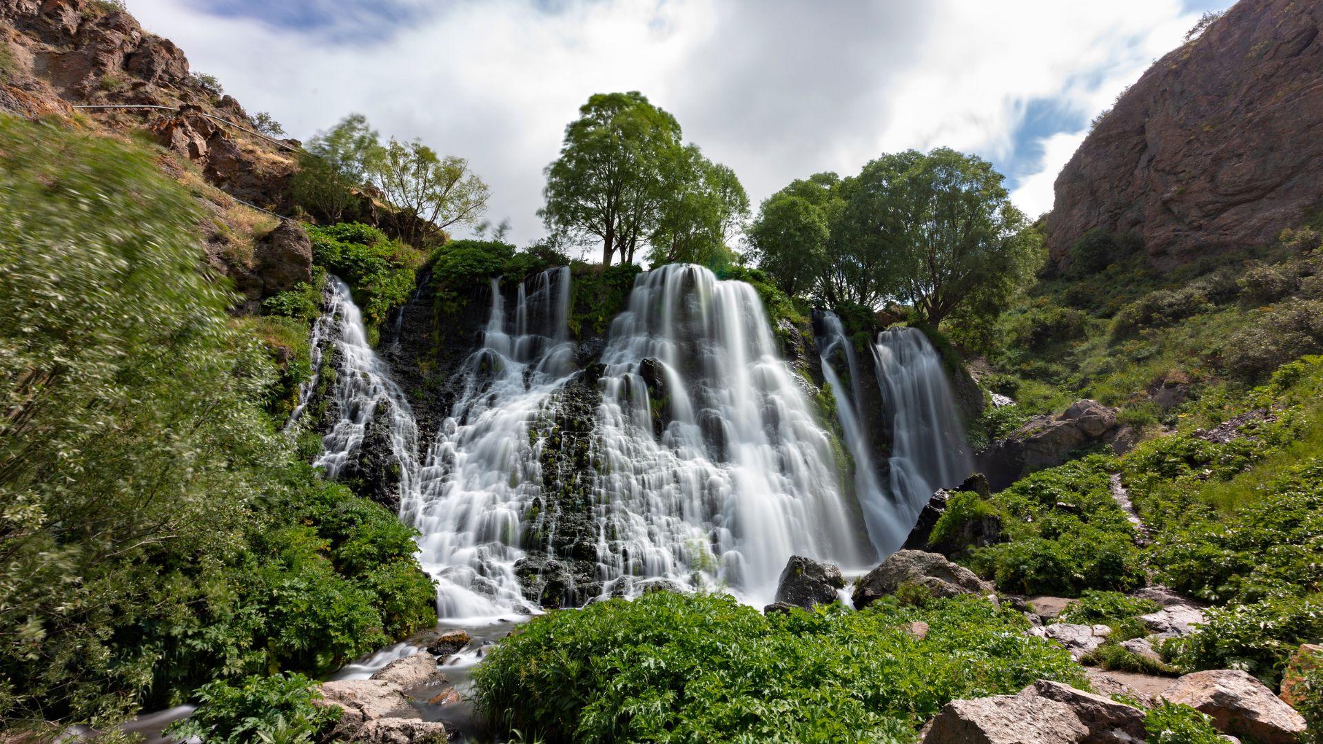 Armenia - Elegant & Inspiring
