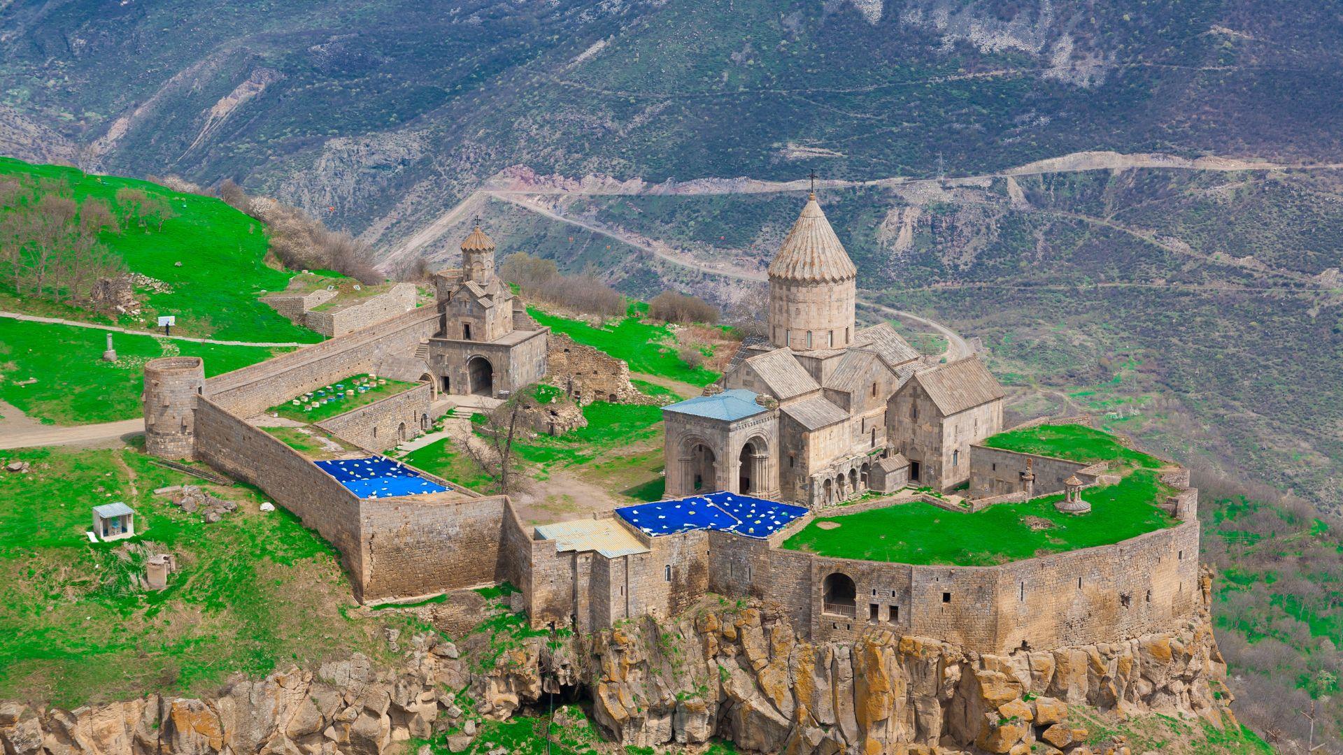 Armenia - Elegant & Inspiring