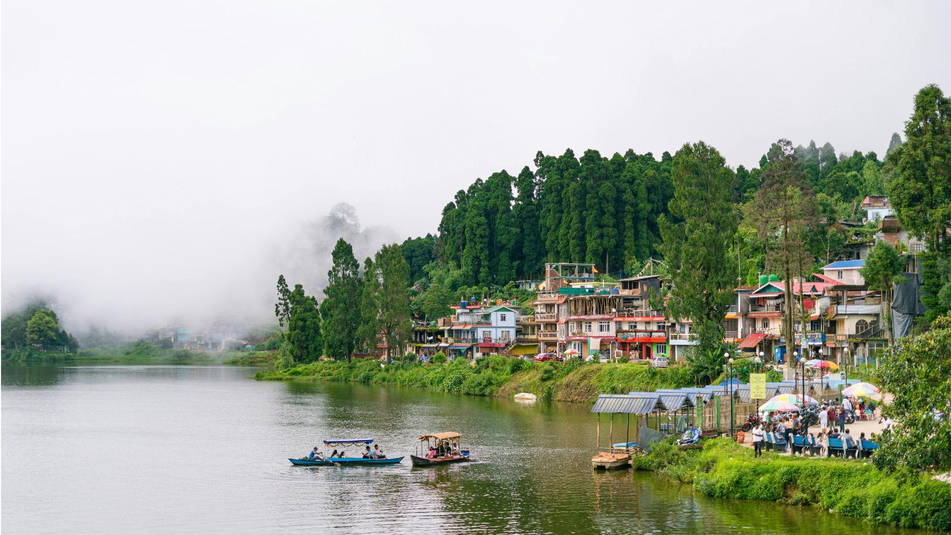 Himalayan Wonders: Sikkim & Darjeeling Escape