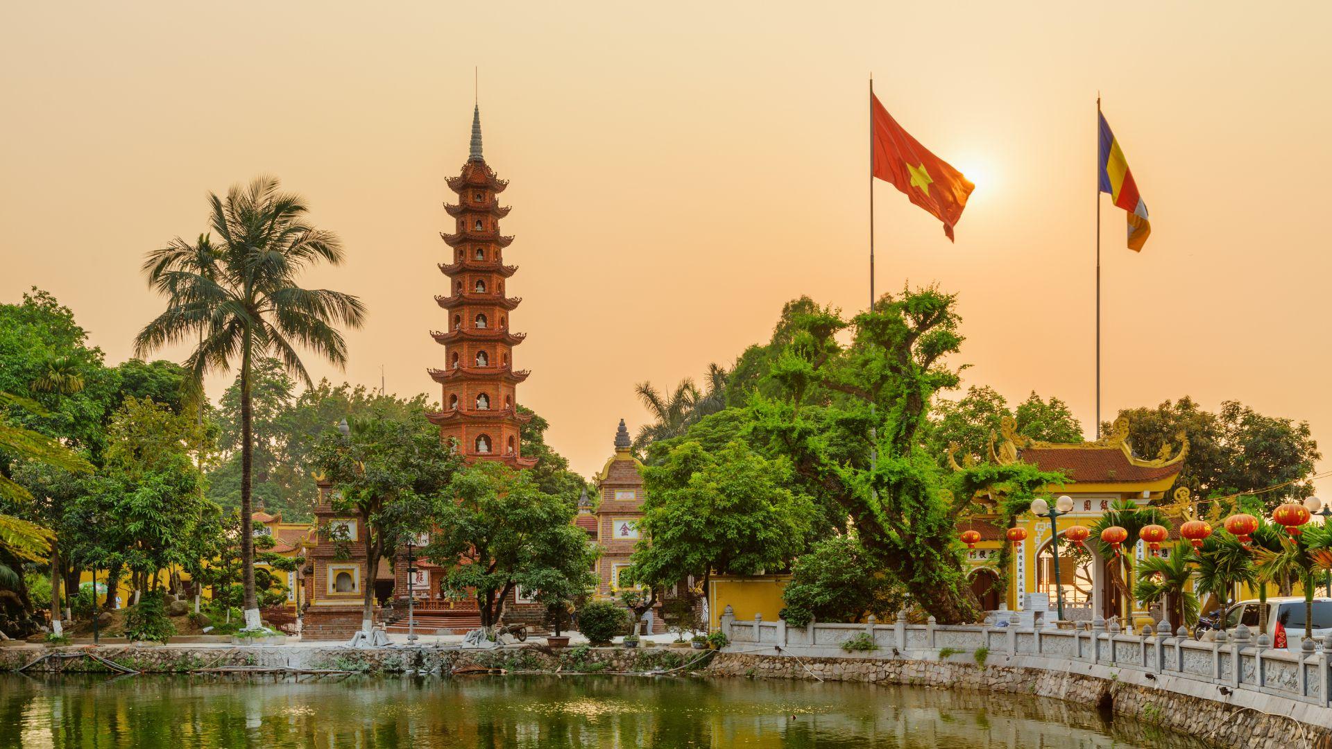 Vietnam Highlights Escape: From Hanoi to Ho Chi Minh